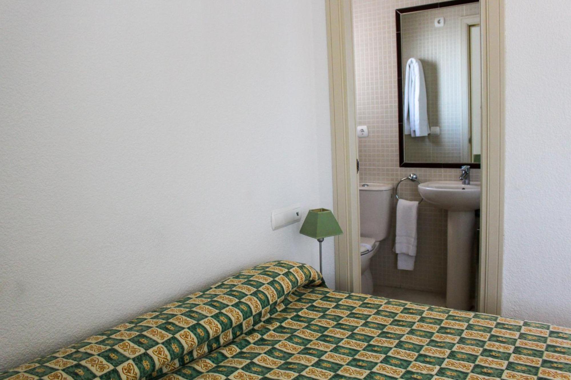 Apartamentos Amatista Unitursa カルプ エクステリア 写真