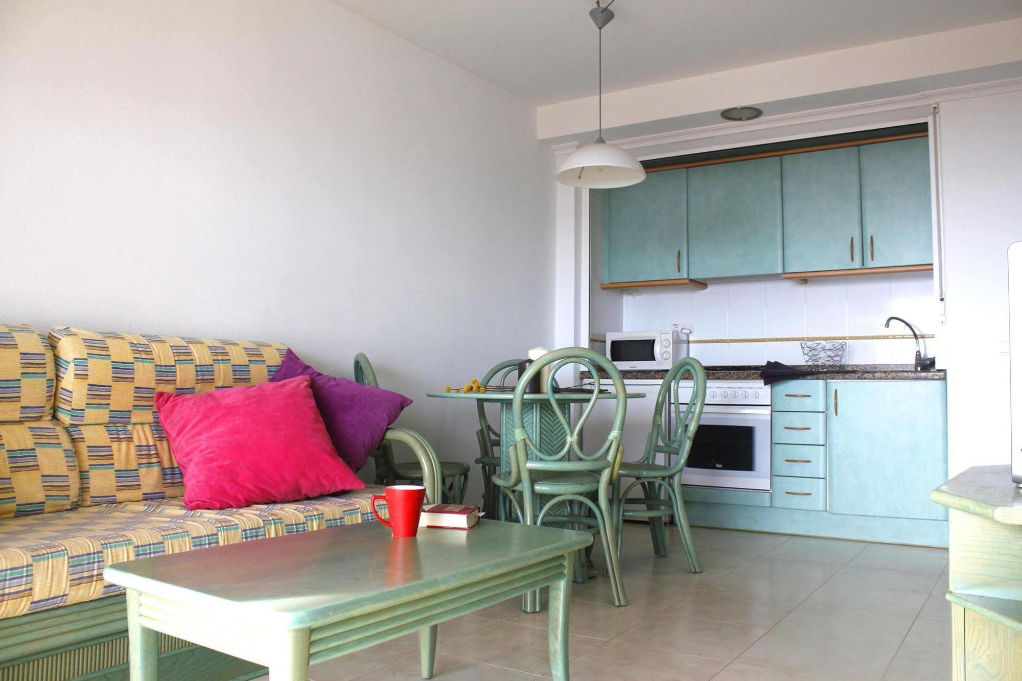 Apartamentos Amatista Unitursa カルプ エクステリア 写真